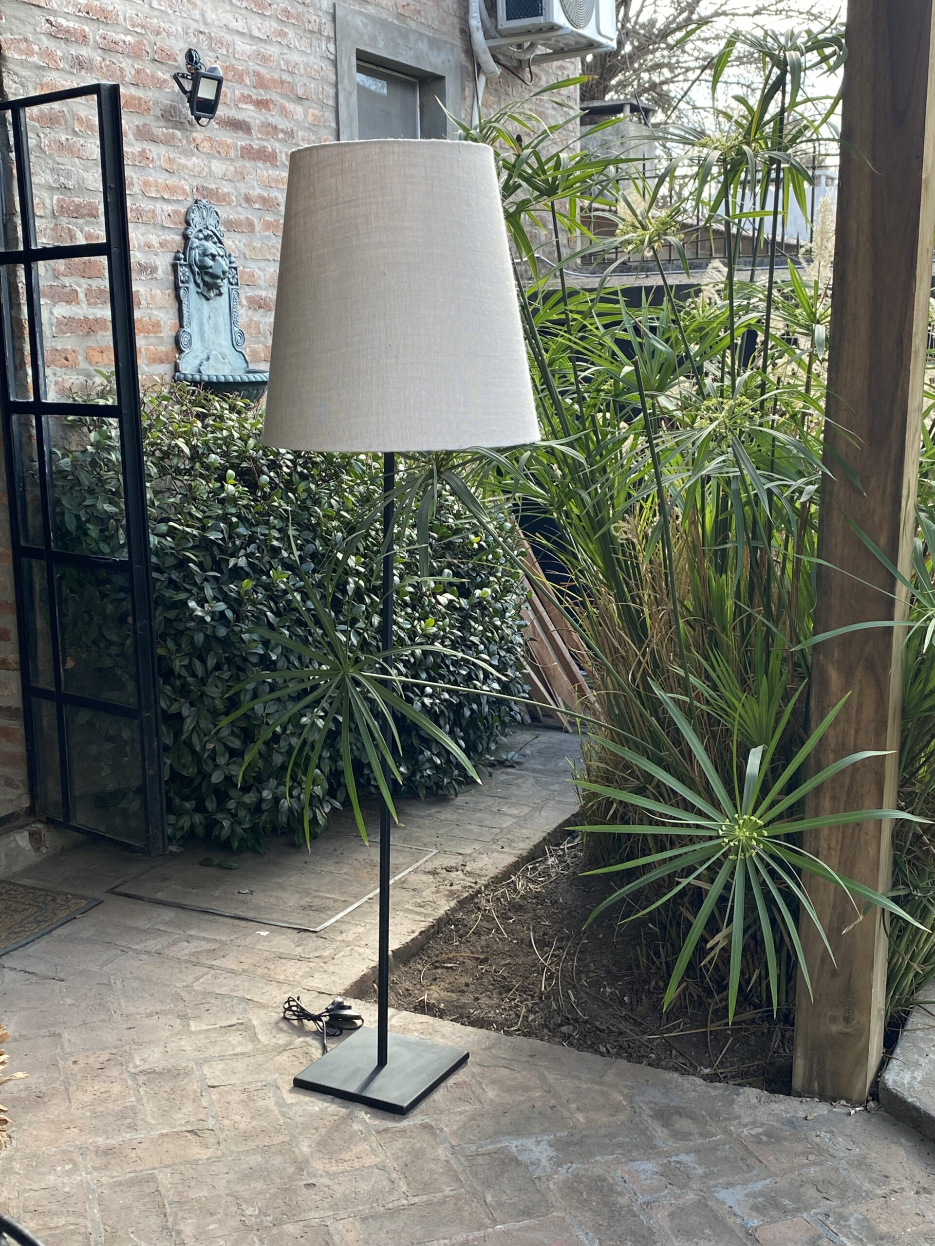 LÁMPARA DE PIE TIMOTEA SLIM - Imagen 5